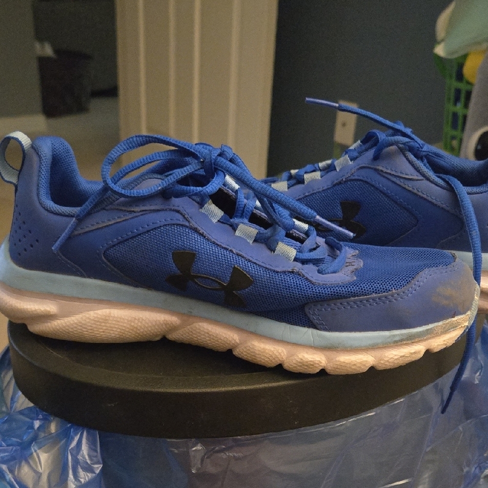 Under Armour Vibrant Blue Running Shoes